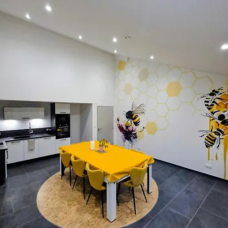 Des Abeilles 